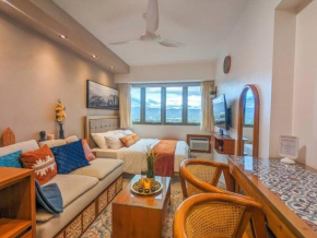 Stylish Studio Moroccan Flair in Commonwealth QC